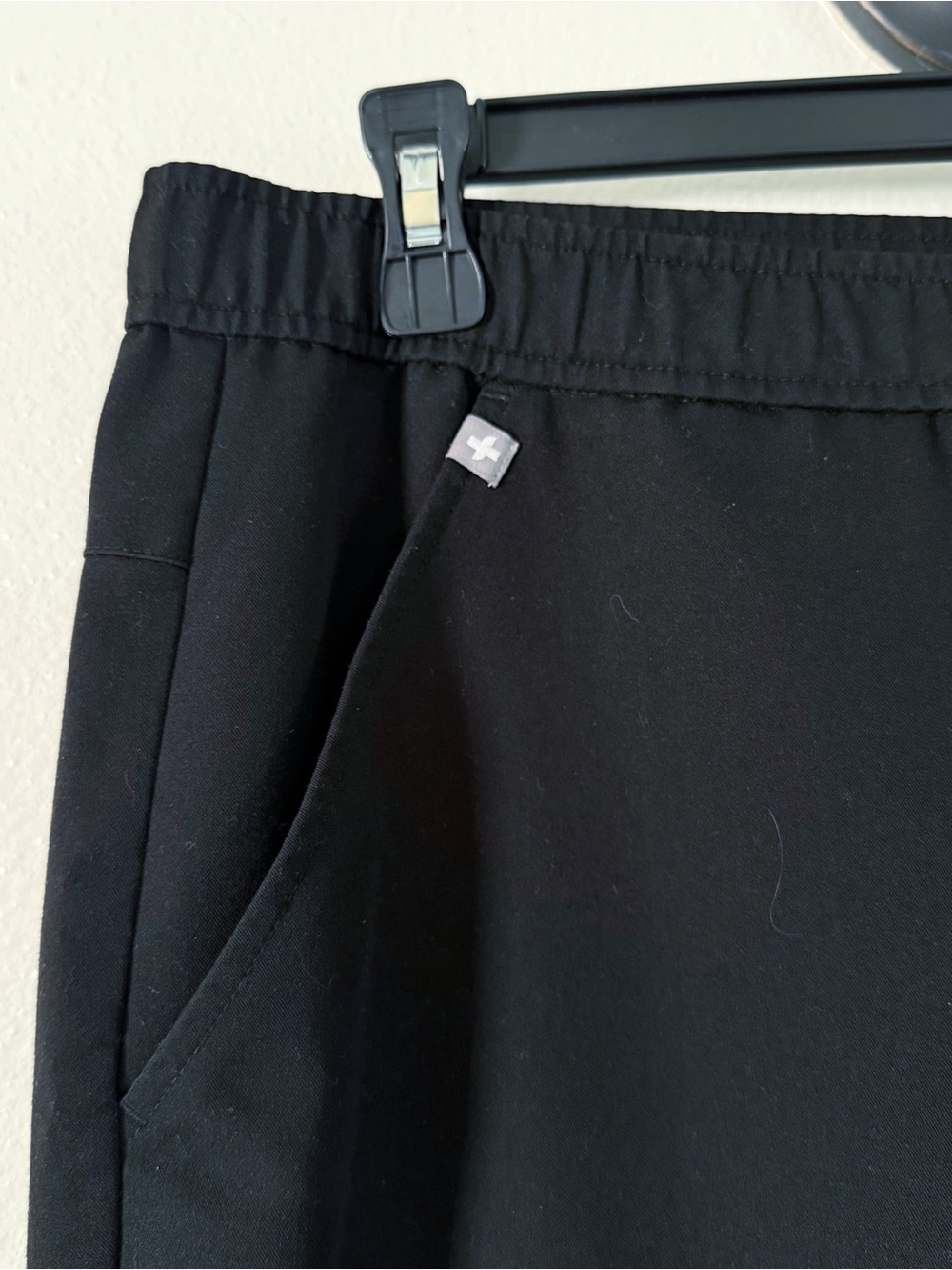 FIGS Men’s Classic Tansen Jogger Style Scrub Pants Size XL Black - Picture 3 of 10
